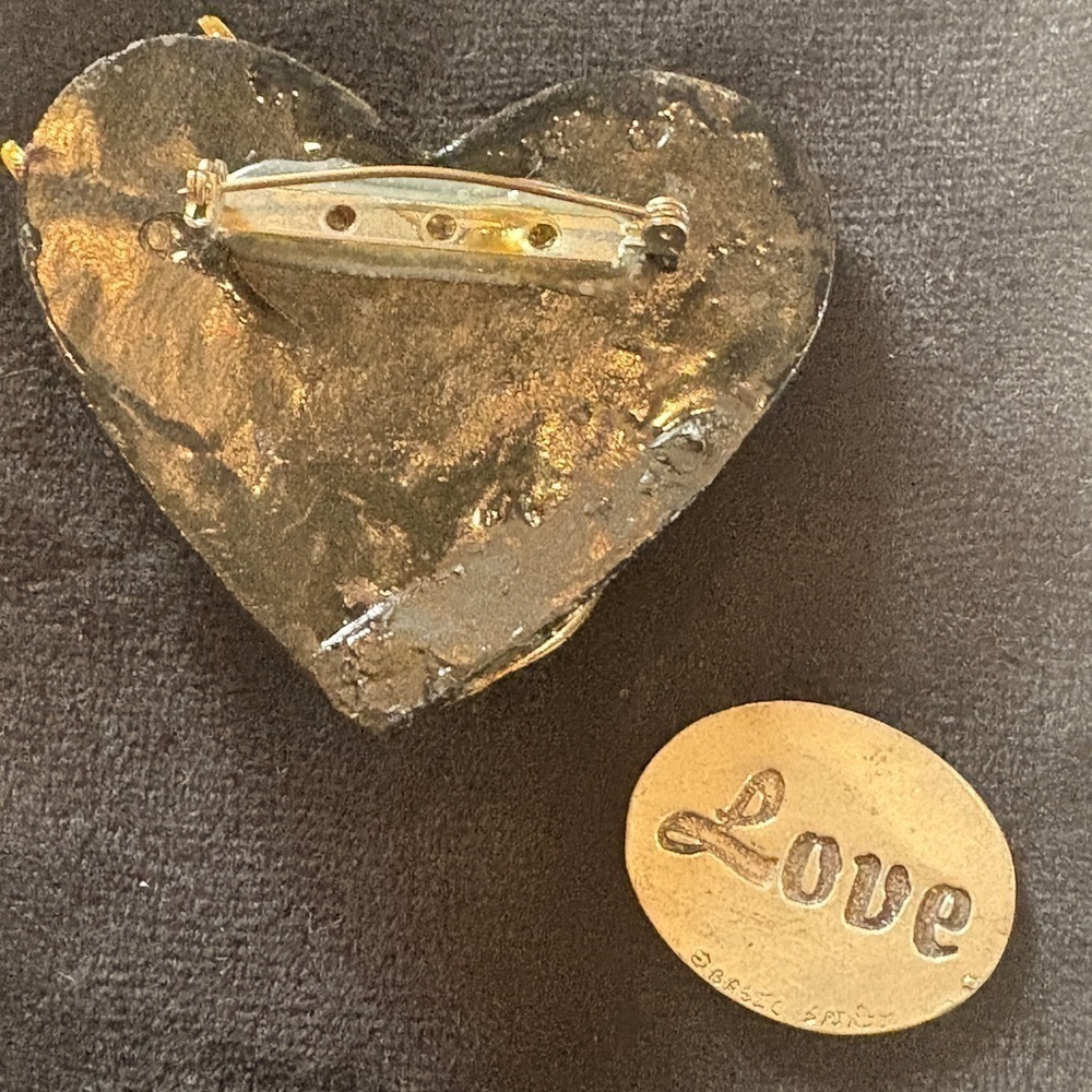 Heart Shaped Handmade Steampunk Pin brooch Watch Parts Beads Costume Love Token - Picture 10 of 10
